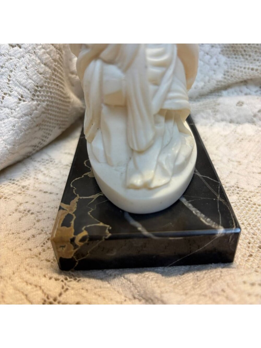 Vintage Italian Pietà Sculpture by Ruggeri, Madonna & Christ, Marble Base, Made - Picture 6 of 8